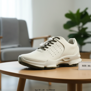 ECCO Men's Lightweight Casual Walking Sneakers White