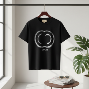 Gucci Black Cotton Logo Print T-Shirt