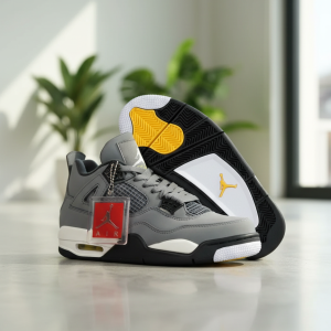 Nike Air Retro 4 Grey Yellow Sneakers