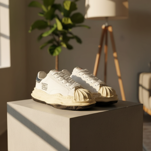 Maison Mihara Yasuhiro Blakey Canvas Low Top Sneakers