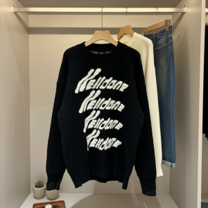 WE11DONE Black Graphic Knitted Crewneck Sweater
