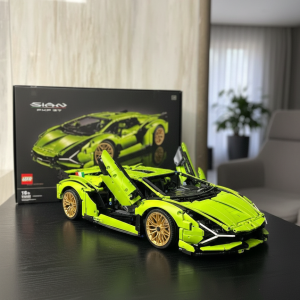 LEGO Technic Green Sports Car Model Building Kit 3718PCS