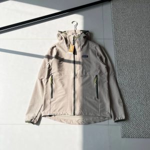 Patagonia Outdoor Windproof Hooded Jacket