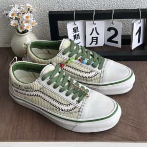 Vans Green Corduroy Low Top Casual Shoes