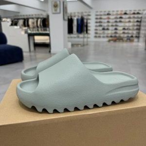 Yeezy Slide Mint Green Chunky Sole Casual Sandals